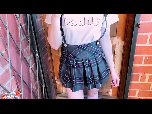 ❤️ Schoolgirl Sucks a dick gu domhainn agus fucks an àite clasaichean. Super gnè  aig gd.passenger33.ru ❌❤